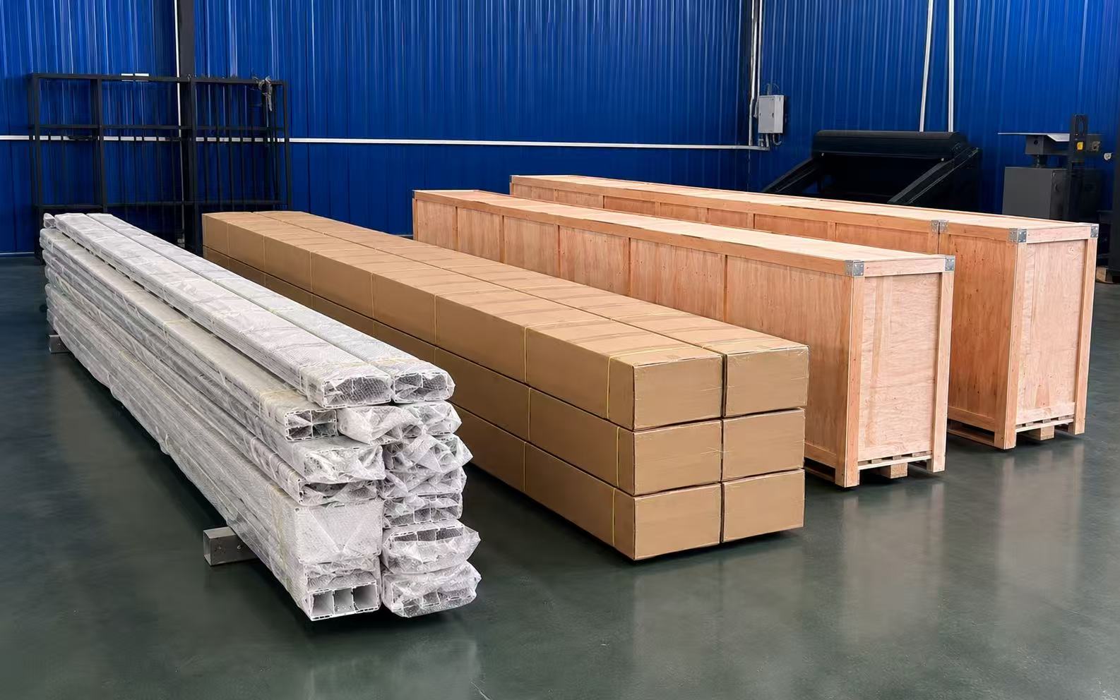 Protective wrapping, cartons and wooden crates for pergola export